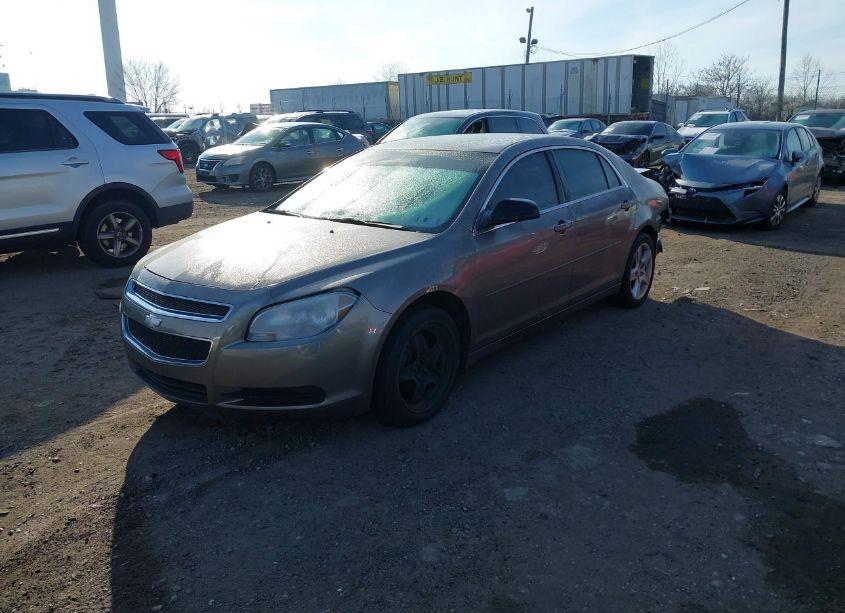Photo 2 of 2011 Chevrolet Malibu LS (VIN 1G1ZA5E10BF316865)