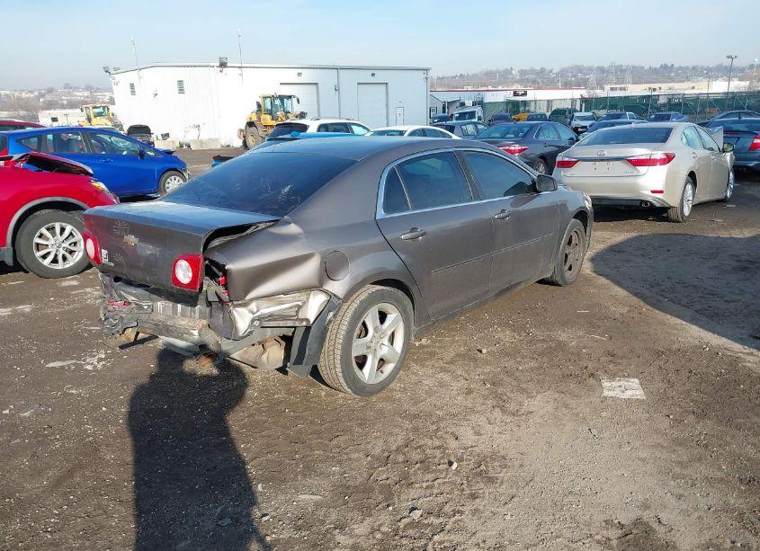 Photo 4 of 2011 Chevrolet Malibu LS (VIN 1G1ZA5E10BF316865)