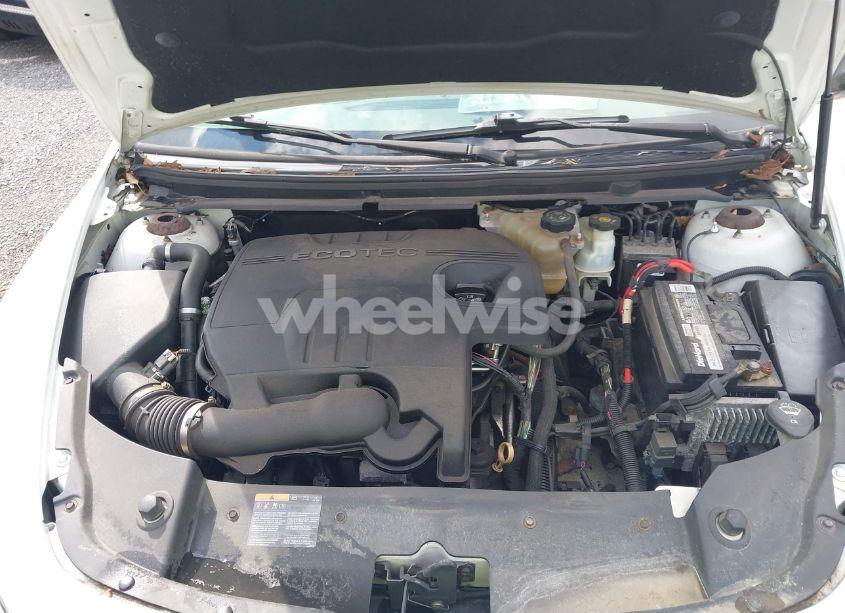 Photo 10 of 2011 Chevrolet Malibu LS (VIN 1G1ZA5E12BF135587)