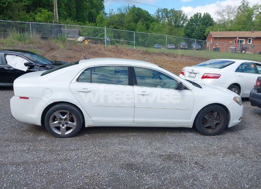 Photo 14 of 2011 Chevrolet Malibu LS (VIN 1G1ZA5E12BF135587)