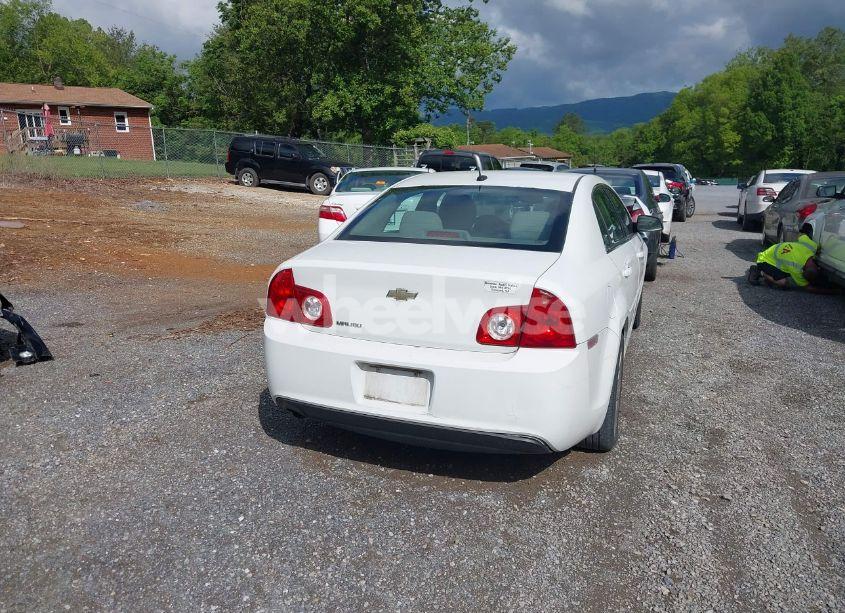 Photo 17 of 2011 Chevrolet Malibu LS (VIN 1G1ZA5E12BF135587)