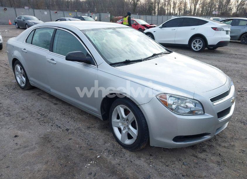 2011 Chevrolet Malibu LS (VIN 1G1ZA5E13BF101920) main photo