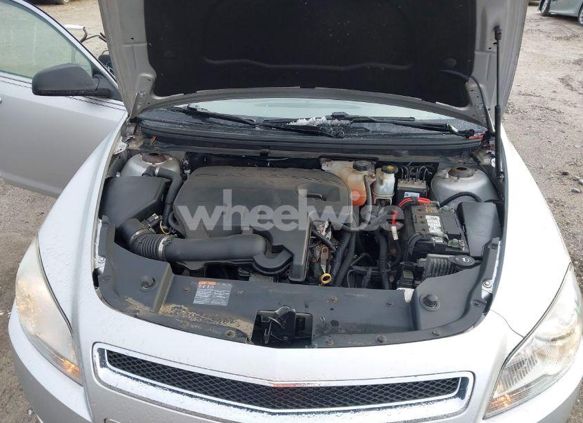 Photo 10 of 2011 Chevrolet Malibu LS (VIN 1G1ZA5E13BF101920)