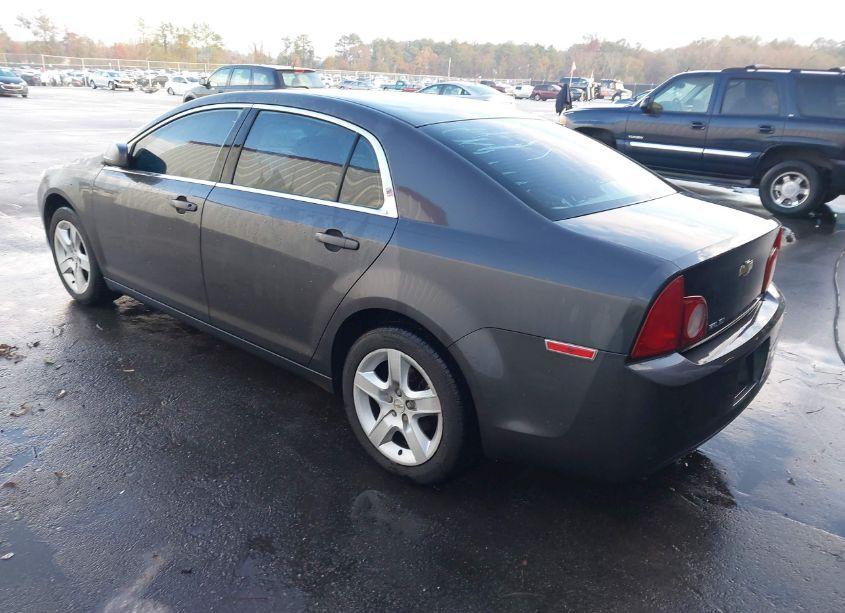 Photo 3 of 2011 Chevrolet Malibu LS (VIN 1G1ZA5E17BF266885)