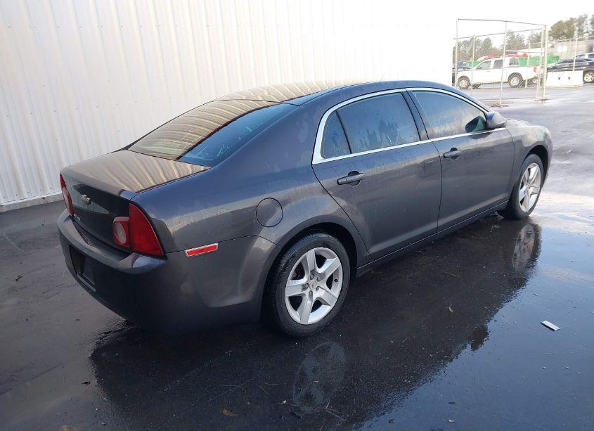Photo 4 of 2011 Chevrolet Malibu LS (VIN 1G1ZA5E17BF266885)