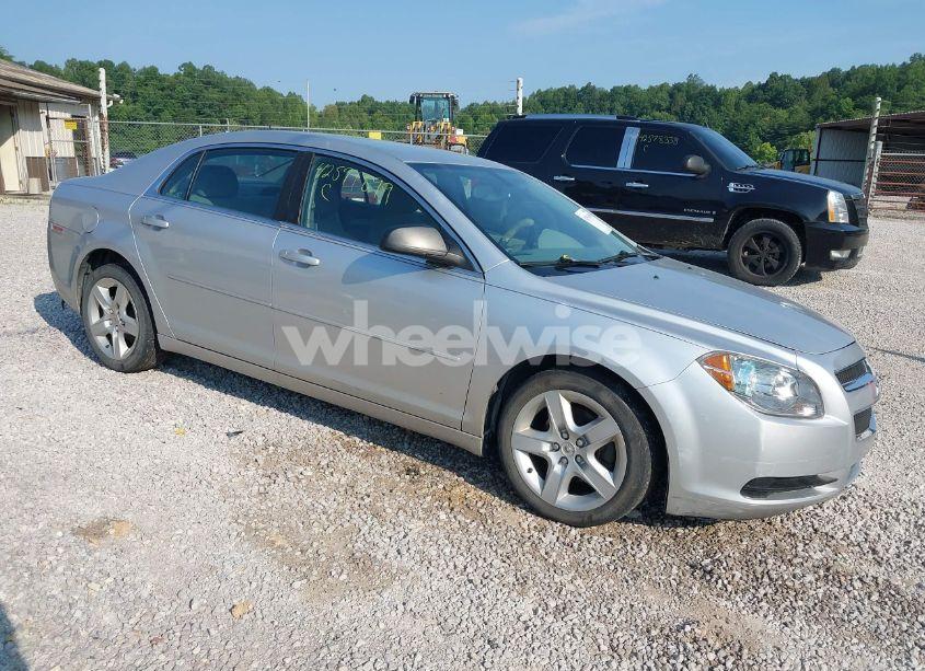 2011 Chevrolet Malibu LS (VIN 1G1ZA5E1XBF172399) main photo