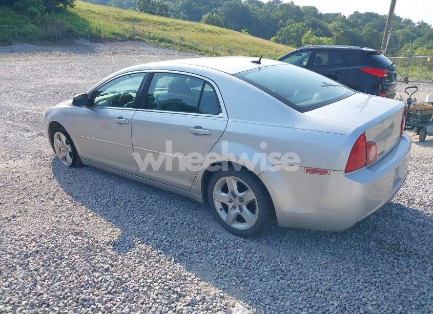 Photo 3 of 2011 Chevrolet Malibu LS (VIN 1G1ZA5E1XBF172399)