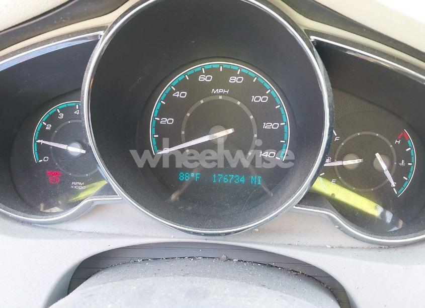 Photo 7 of 2011 Chevrolet Malibu LS (VIN 1G1ZA5E1XBF172399)