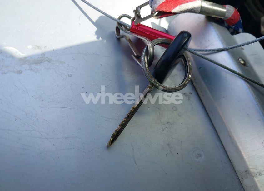 Photo 11 of 2011 Chevrolet Malibu LS (VIN 1G1ZA5E1XBF179627)