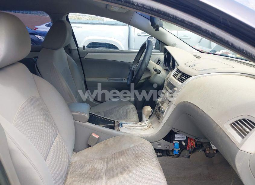 Photo 5 of 2011 Chevrolet Malibu LS (VIN 1G1ZA5E1XBF179627)