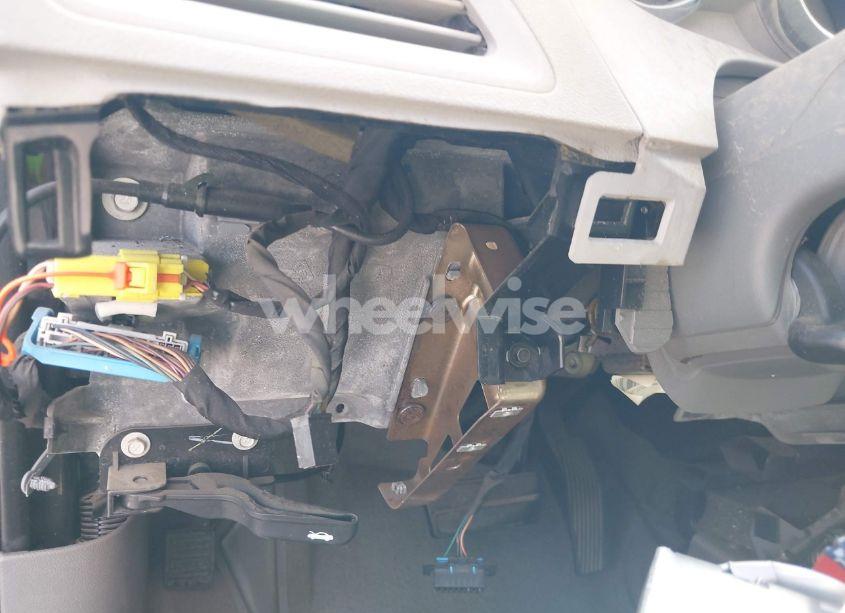 Photo 6 of 2011 Chevrolet Malibu LS (VIN 1G1ZA5E1XBF179627)