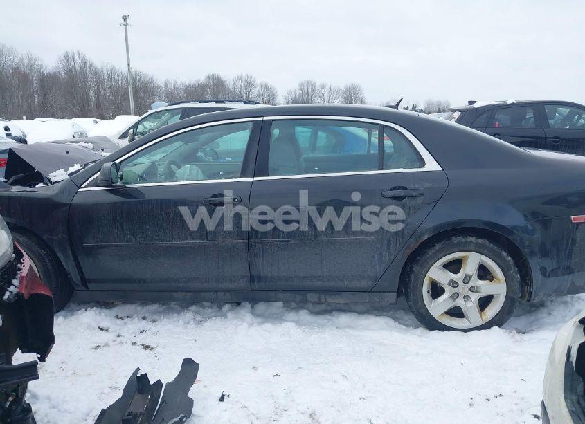 Photo 14 of 2010 Chevrolet Malibu LS (VIN 1G1ZA5EB1AF255467)