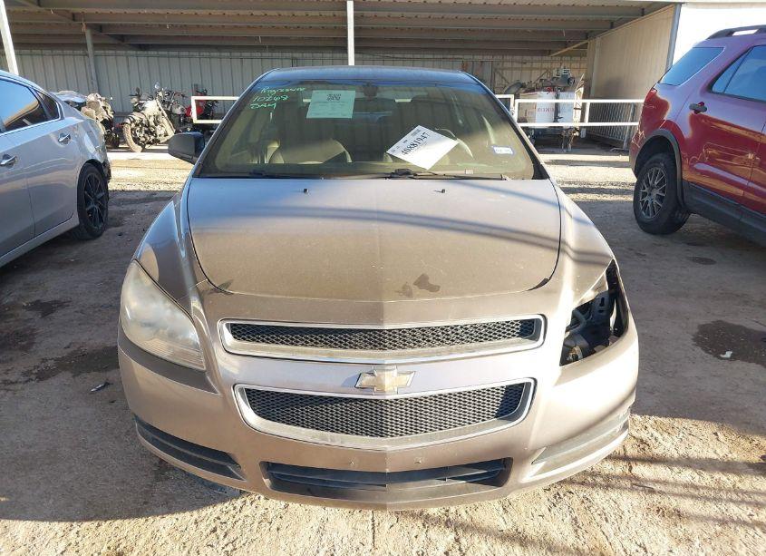 Photo 13 of 2010 Chevrolet Malibu LS (VIN 1G1ZA5EB2AF300917)