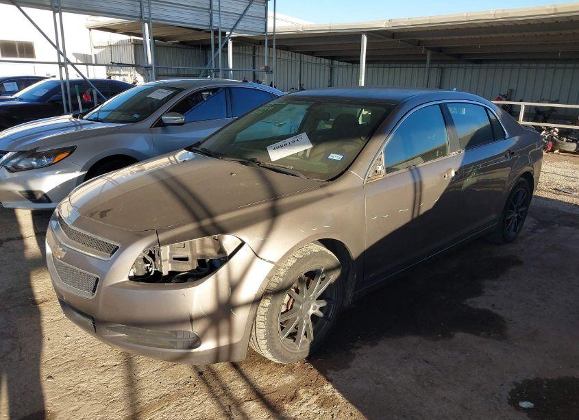 Photo 2 of 2010 Chevrolet Malibu LS (VIN 1G1ZA5EB2AF300917)