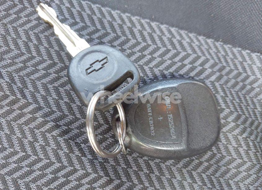 Photo 11 of 2010 Chevrolet Malibu LS (VIN 1G1ZA5EB9AF105915)