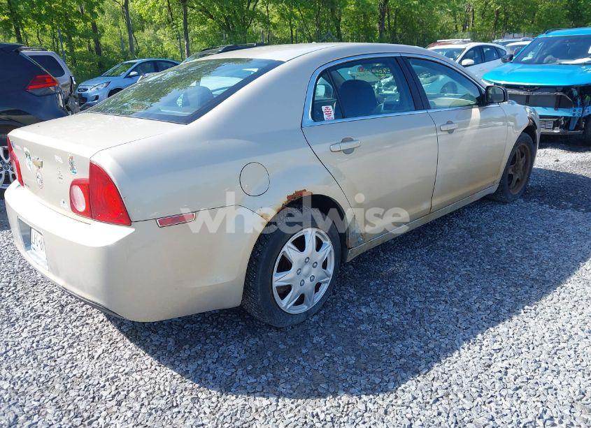 Photo 4 of 2010 Chevrolet Malibu LS (VIN 1G1ZA5EB9AF105915)