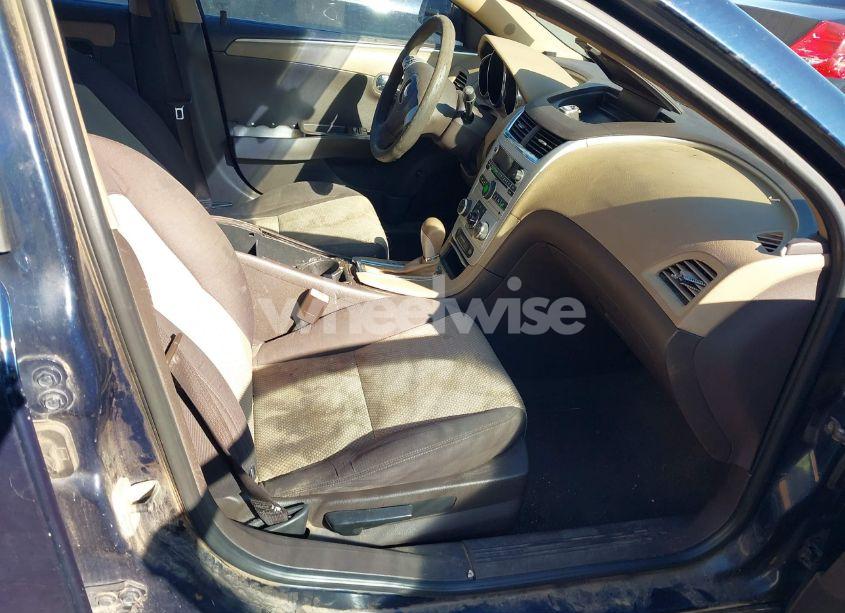 Photo 5 of 2010 Chevrolet Malibu LS (VIN 1G1ZA5EB9AF192683)