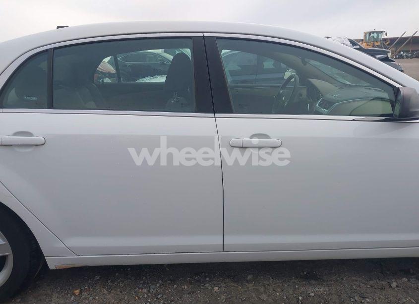 Photo 13 of 2012 Chevrolet Malibu LS (VIN 1G1ZA5EU0CF219550)