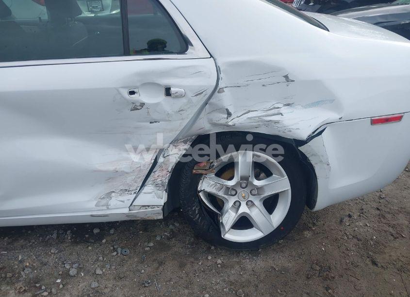 Photo 6 of 2012 Chevrolet Malibu LS (VIN 1G1ZA5EU0CF219550)