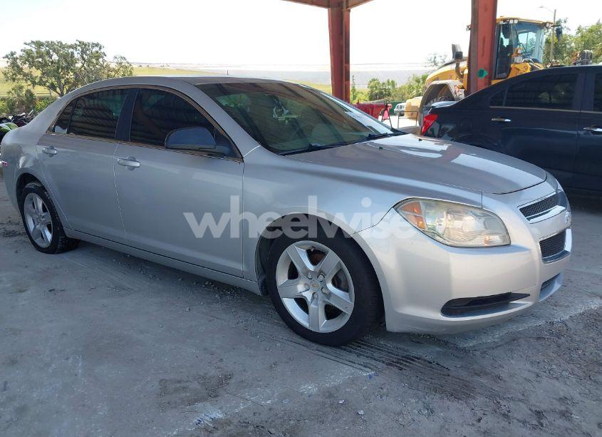 2011 Chevrolet Malibu LS (VIN 1G1ZA5EU1BF110335) main photo