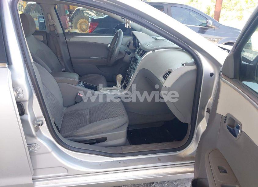 Photo 5 of 2011 Chevrolet Malibu LS (VIN 1G1ZA5EU1BF110335)