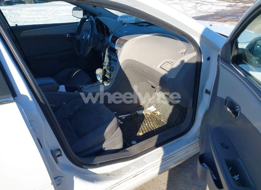 Photo 5 of 2011 Chevrolet Malibu LS (VIN 1G1ZA5EU1BF146882)