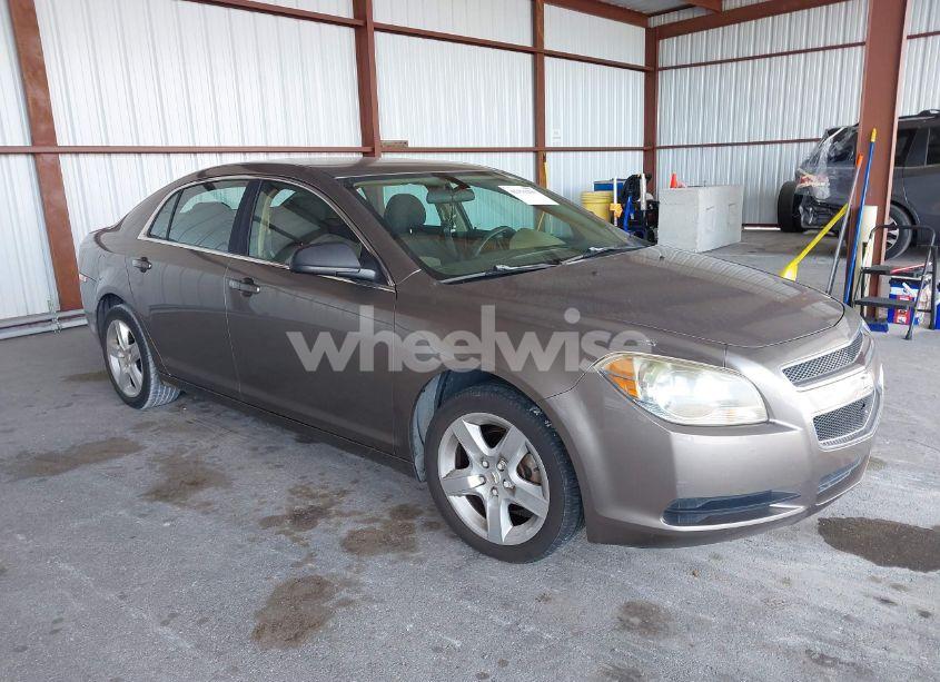 2011 Chevrolet Malibu LS (VIN 1G1ZA5EU1BF232757) main photo