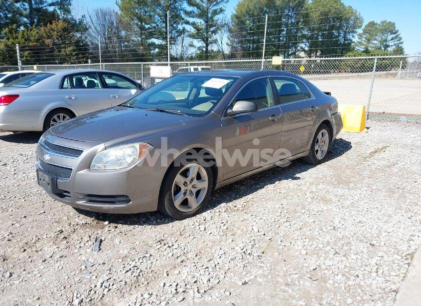 Photo 2 of 2011 Chevrolet Malibu LS (VIN 1G1ZA5EU1BF339629)