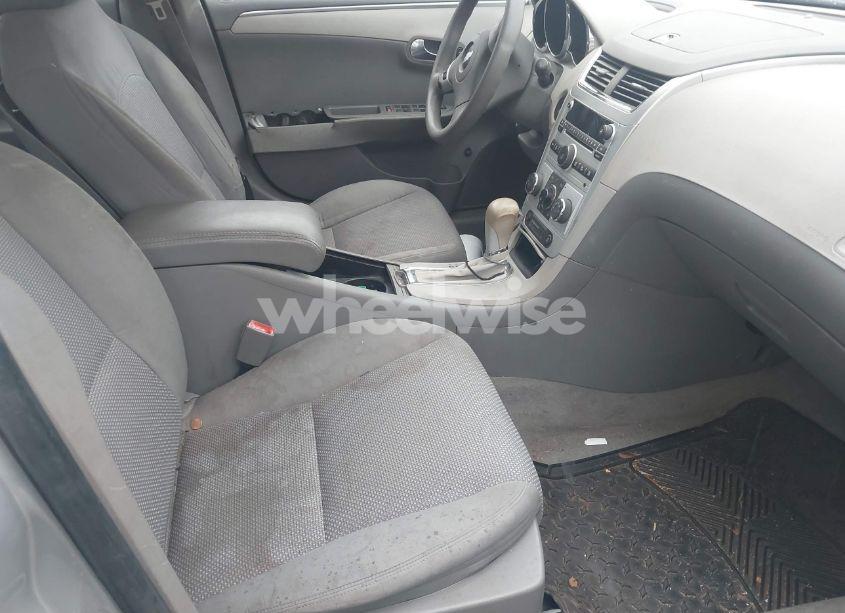 Photo 5 of 2012 Chevrolet Malibu LS (VIN 1G1ZA5EU1CF183903)