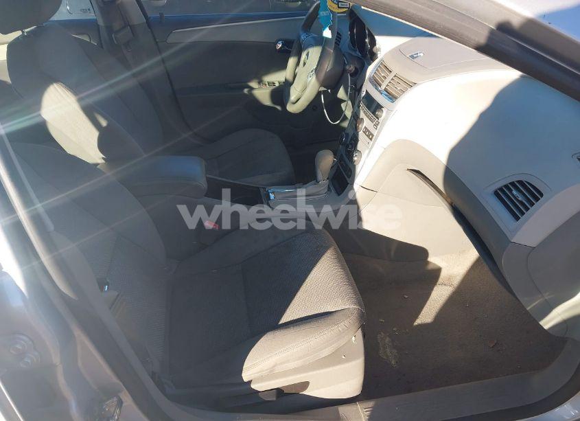 Photo 5 of 2012 Chevrolet Malibu LS (VIN 1G1ZA5EU1CF235434)