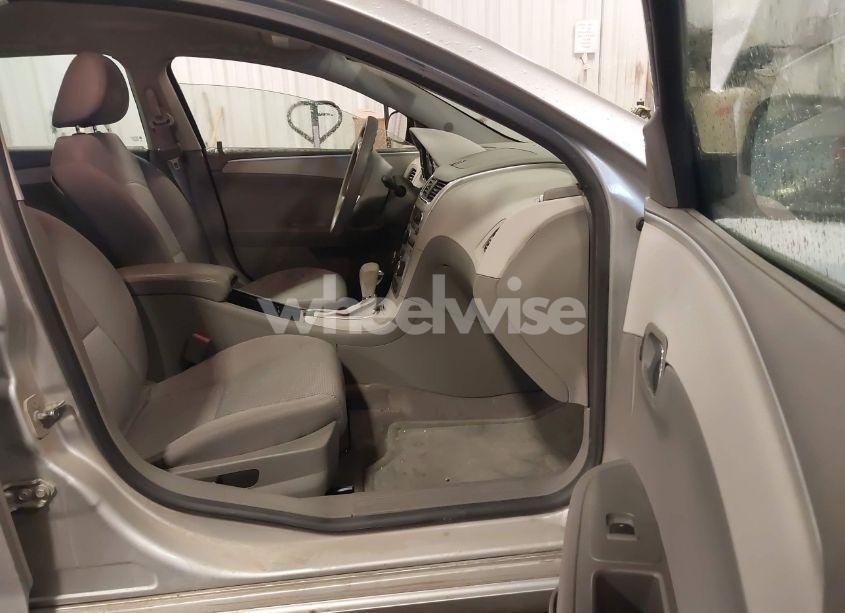 Photo 5 of 2012 Chevrolet Malibu LS (VIN 1G1ZA5EU1CF314859)