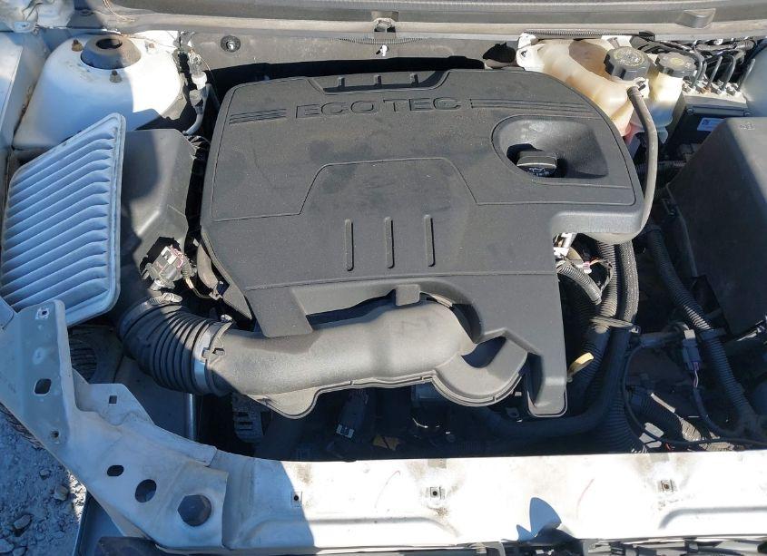 Photo 10 of 2012 Chevrolet Malibu LS (VIN 1G1ZA5EU1CF393773)