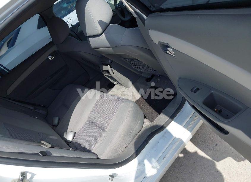 Photo 8 of 2011 Chevrolet Malibu LS (VIN 1G1ZA5EU2BF227356)