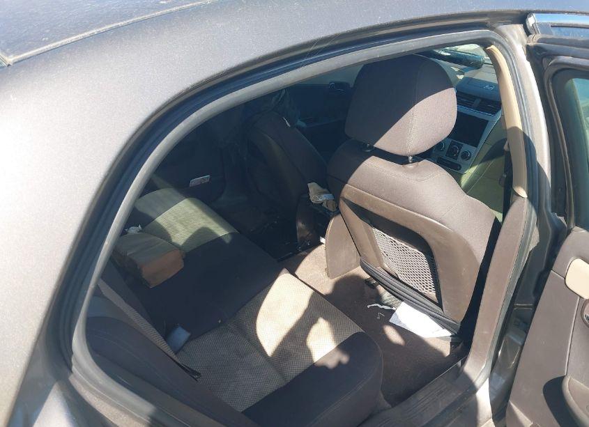 Photo 8 of 2011 Chevrolet Malibu LS (VIN 1G1ZA5EU4BF352830)