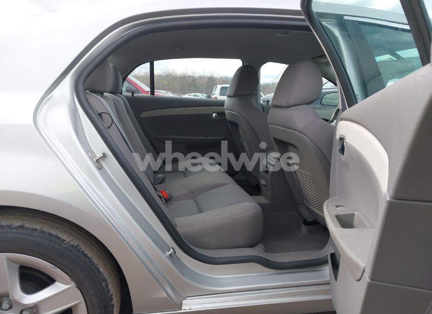 Photo 8 of 2012 Chevrolet Malibu LS (VIN 1G1ZA5EU4CF171728)