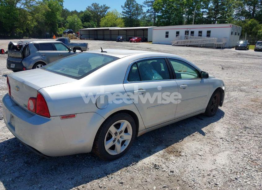 Photo 4 of 2011 Chevrolet Malibu LS (VIN 1G1ZA5EU5BF190013)