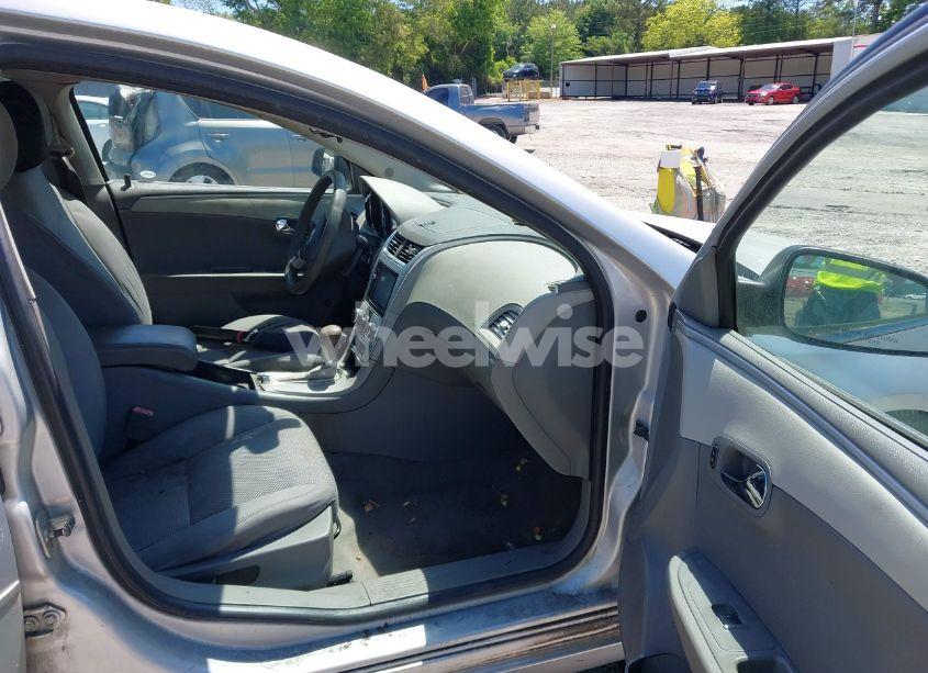 Photo 5 of 2011 Chevrolet Malibu LS (VIN 1G1ZA5EU5BF190013)