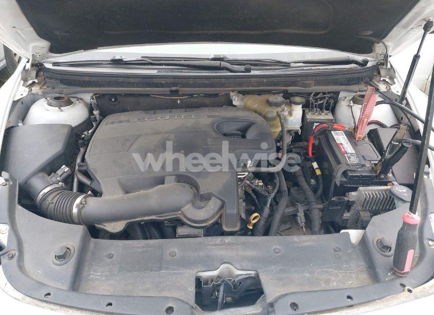 Photo 10 of 2012 Chevrolet Malibu LS (VIN 1G1ZA5EU5CF234500)