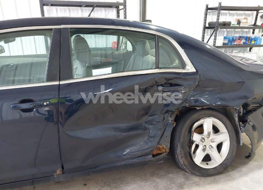 Photo 6 of 2012 Chevrolet Malibu LS (VIN 1G1ZA5EU5CF311124)