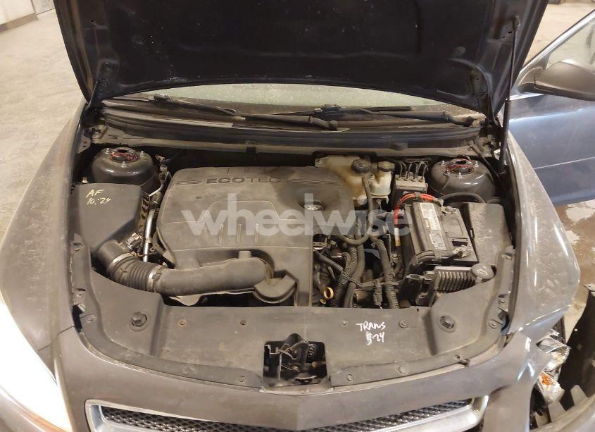 Photo 10 of 2012 Chevrolet Malibu LS (VIN 1G1ZA5EU5CF390665)