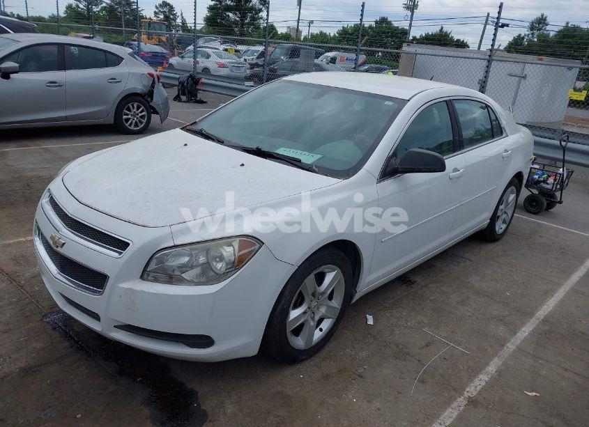Photo 2 of 2011 Chevrolet Malibu LS (VIN 1G1ZA5EU6BF170272)