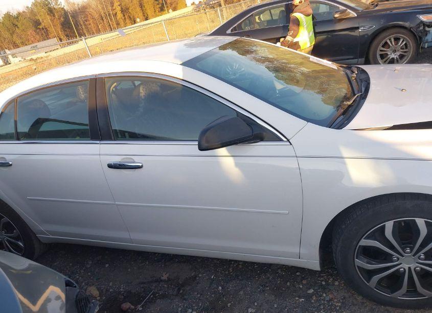 Photo 13 of 2012 Chevrolet Malibu LS (VIN 1G1ZA5EU6CF393090)