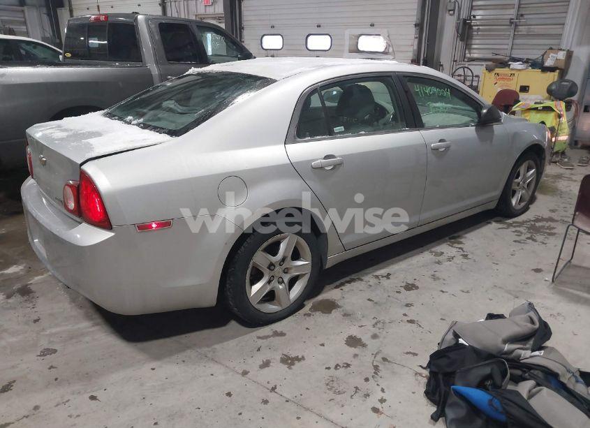 Photo 4 of 2011 Chevrolet Malibu LS (VIN 1G1ZA5EU8BF143218)