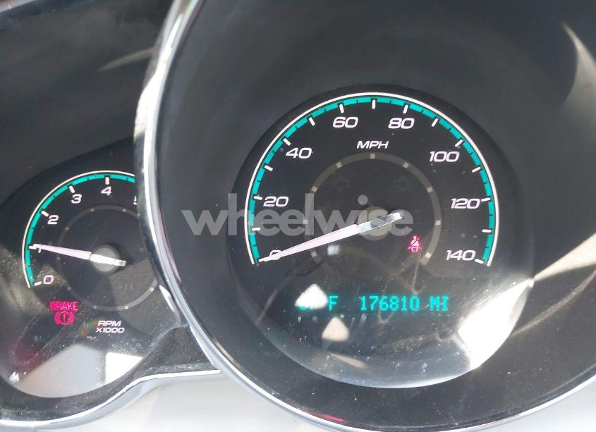 Photo 7 of 2011 Chevrolet Malibu LS (VIN 1G1ZA5EU8BF147544)