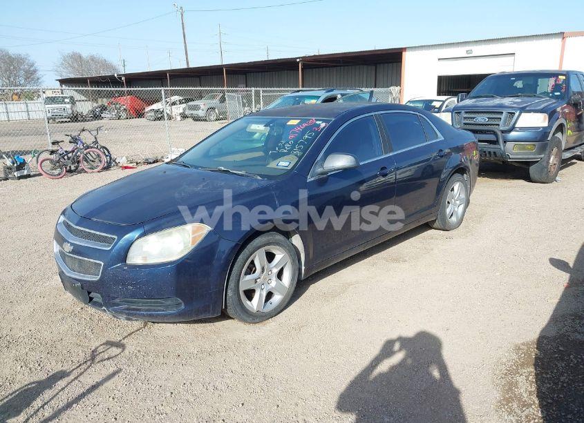 Photo 2 of 2011 Chevrolet Malibu LS (VIN 1G1ZA5EU8BF315795)