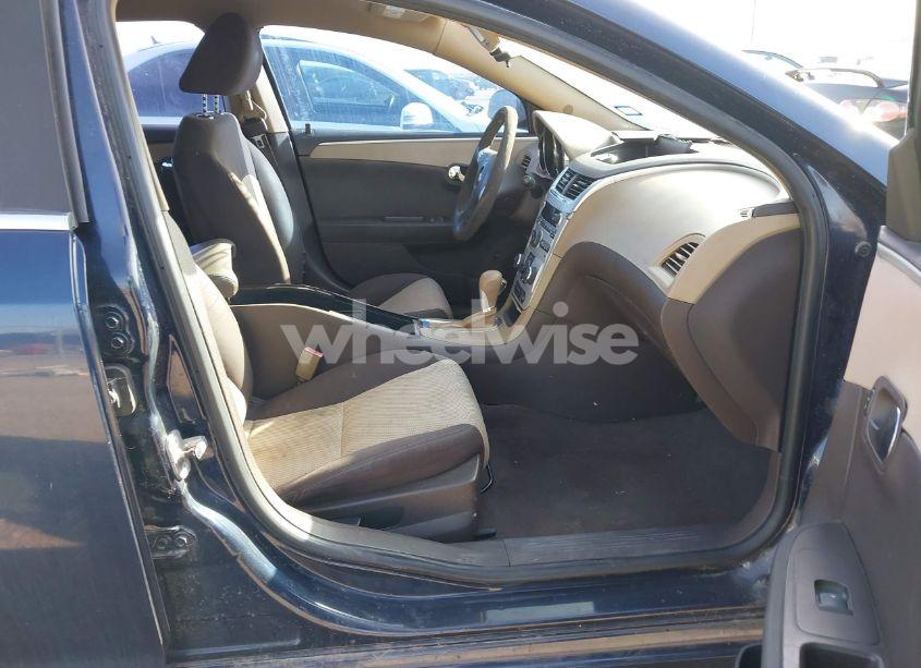 Photo 5 of 2011 Chevrolet Malibu LS (VIN 1G1ZA5EU8BF315795)