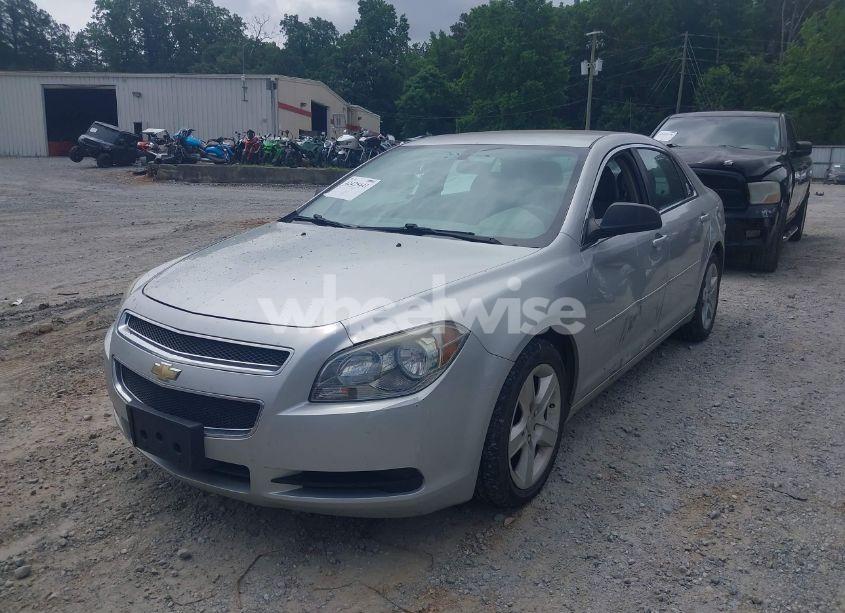 Photo 2 of 2011 Chevrolet Malibu LS (VIN 1G1ZA5EU8BF395325)