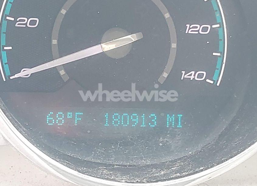 Photo 7 of 2011 Chevrolet Malibu LS (VIN 1G1ZA5EU8BF395325)