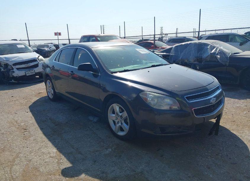 2011 Chevrolet Malibu LS (VIN 1G1ZA5EUXBF101262) main photo