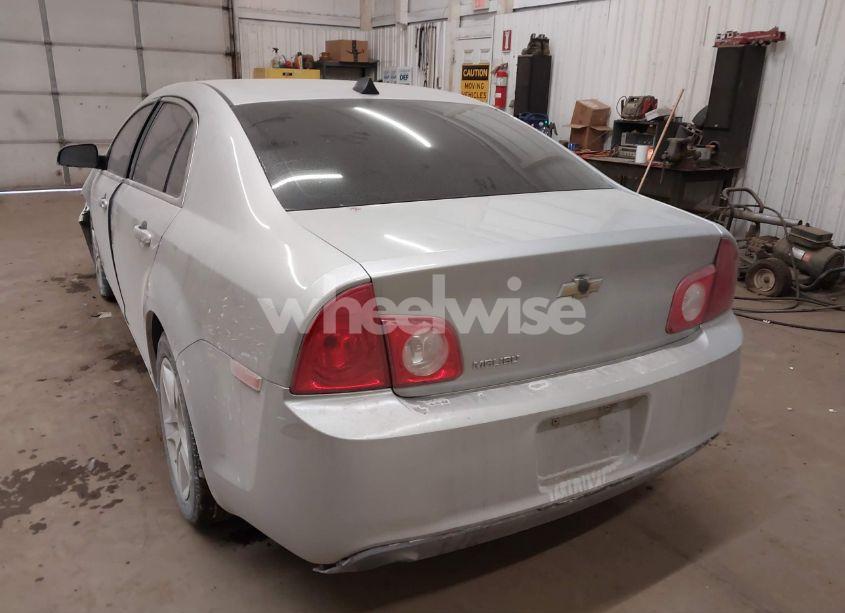 Photo 3 of 2012 Chevrolet Malibu LS (VIN 1G1ZA5EUXCF370945)
